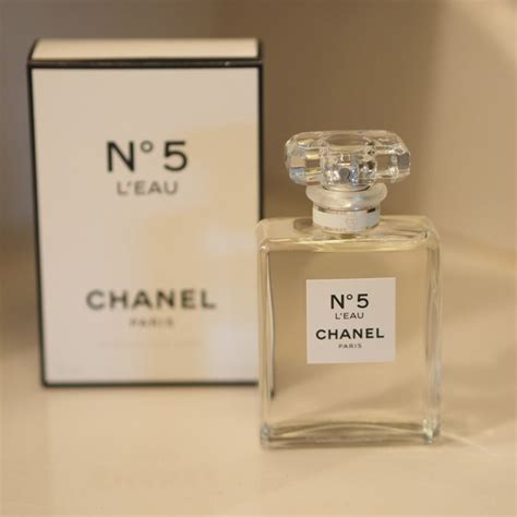 Yenilenen Chanel No.5'in hikayesi .